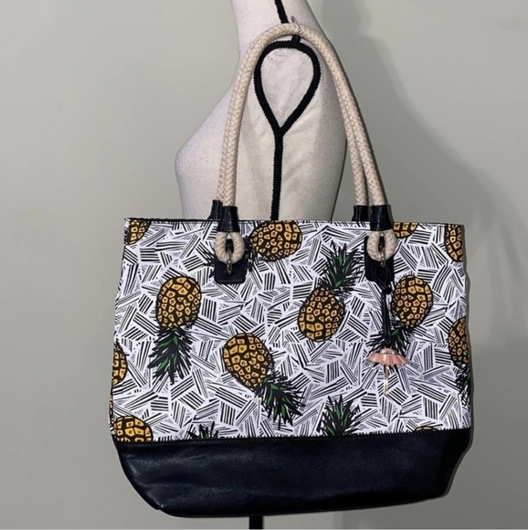 Nine West Pineapple purse rope handles - Picture 2 of 6